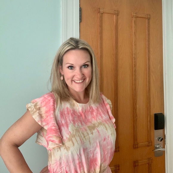 Meet your Posher, Brooke - Picture 1 of 1